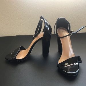 Patent Chunk Heels